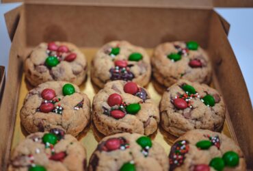 Jak wybrać idealne pudełko na ciasteczka i aromaty do ciast?